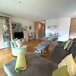 Anessa 26 - Neuwertig, Super Aussicht Appartement *